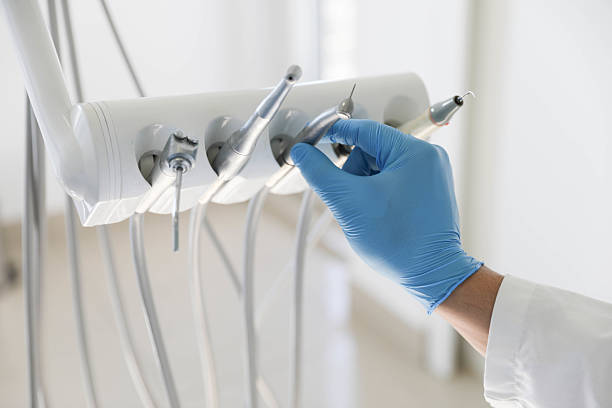 Professional Tooth Extraction technician working in Homer, LA